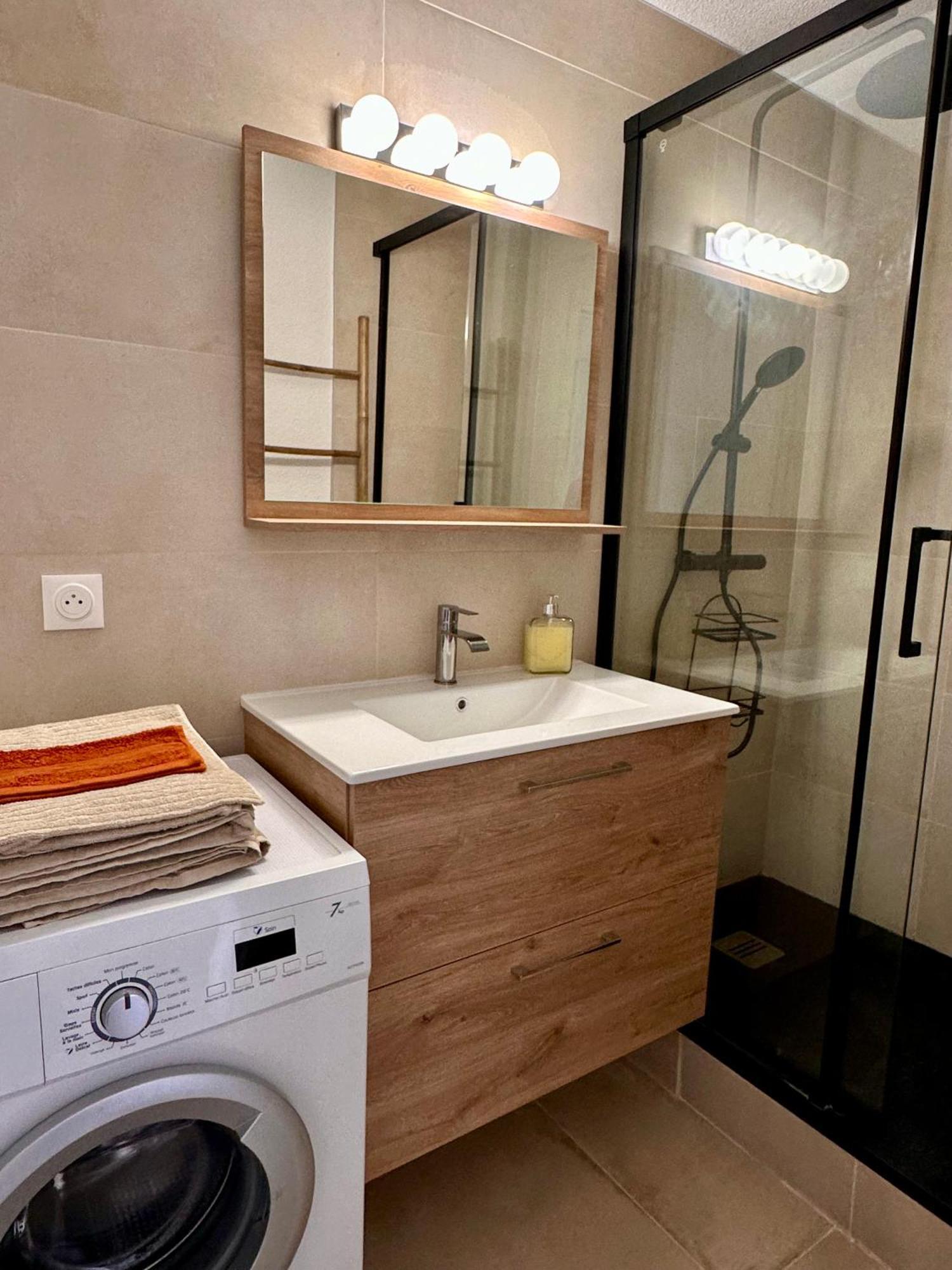 Evasion Setoise - Appartement Avec Balcon Vue Marina, Climatise, Parking - Situe A 200M De La Plage Сет Экстерьер фото
